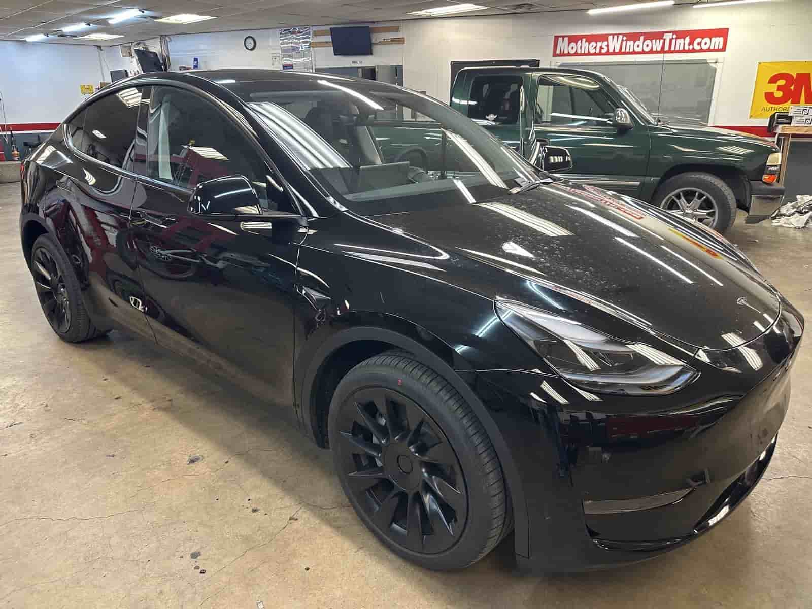 black model y
